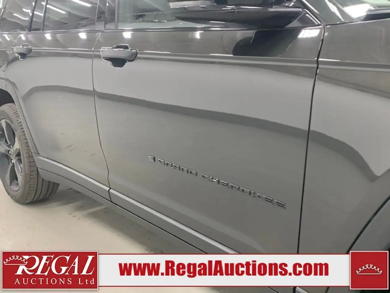 Jeep Grand Cherokee photo Jeep Grand Cherokee