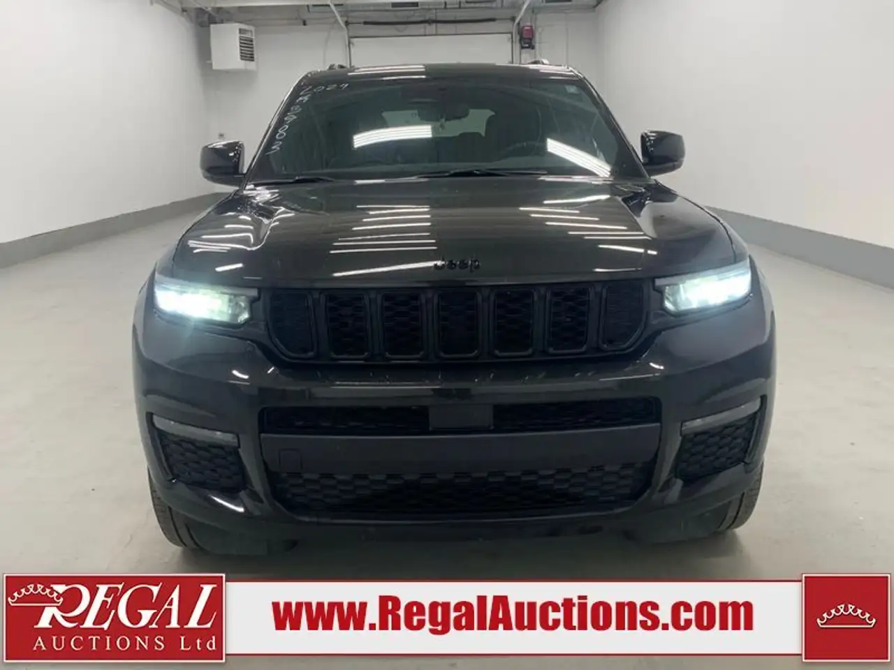 Jeep Grand Cherokee photo Jeep Grand Cherokee