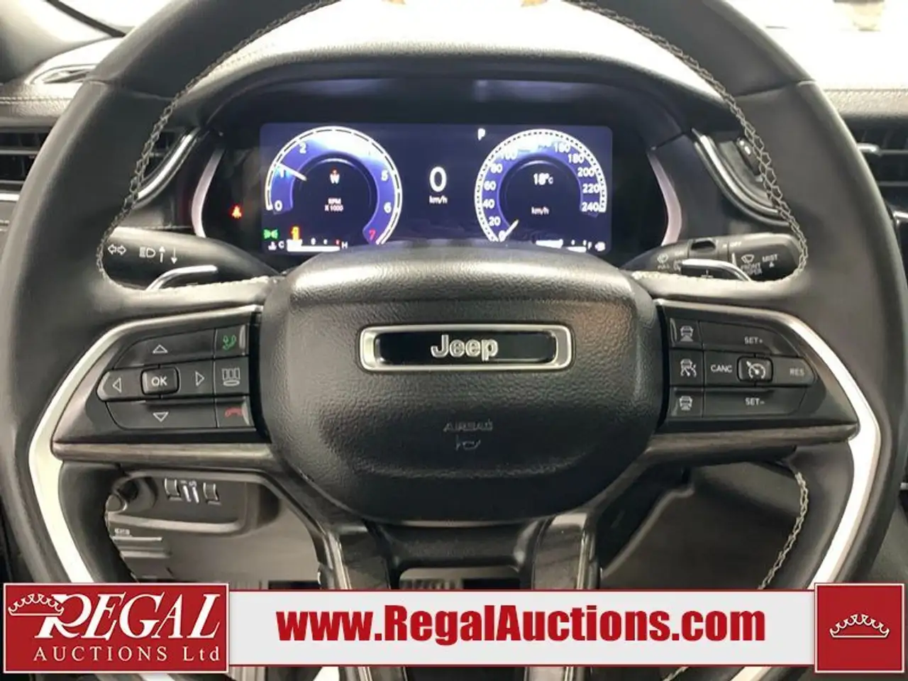 Jeep Grand Cherokee photo Jeep Grand Cherokee