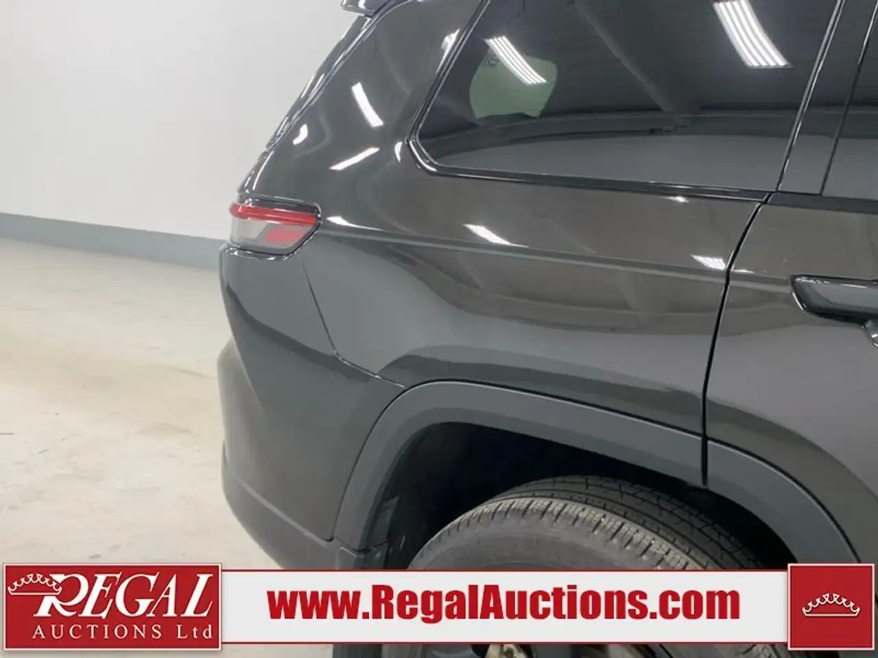 Jeep Grand Cherokee photo Jeep Grand Cherokee
