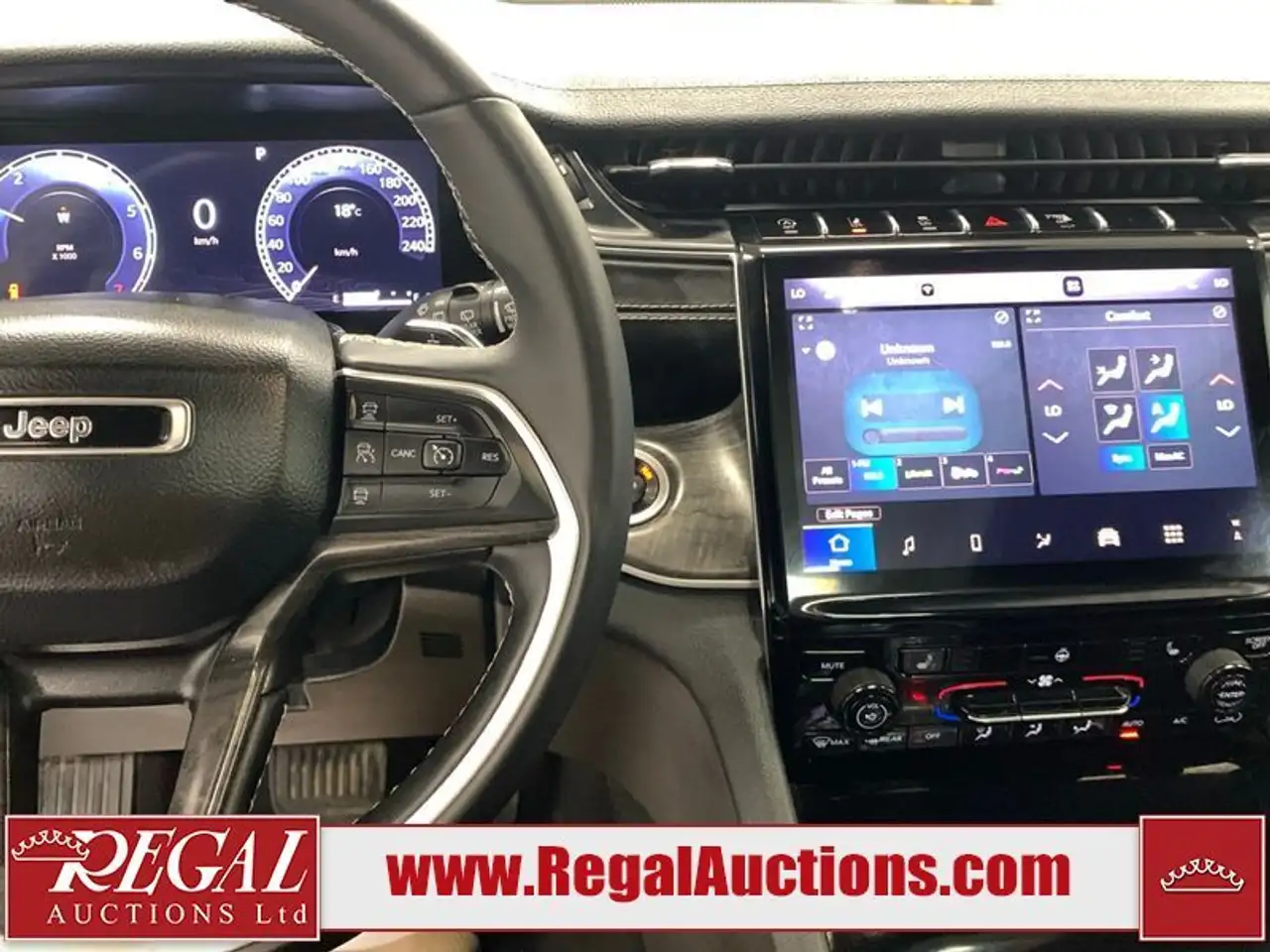 Jeep Grand Cherokee photo Jeep Grand Cherokee