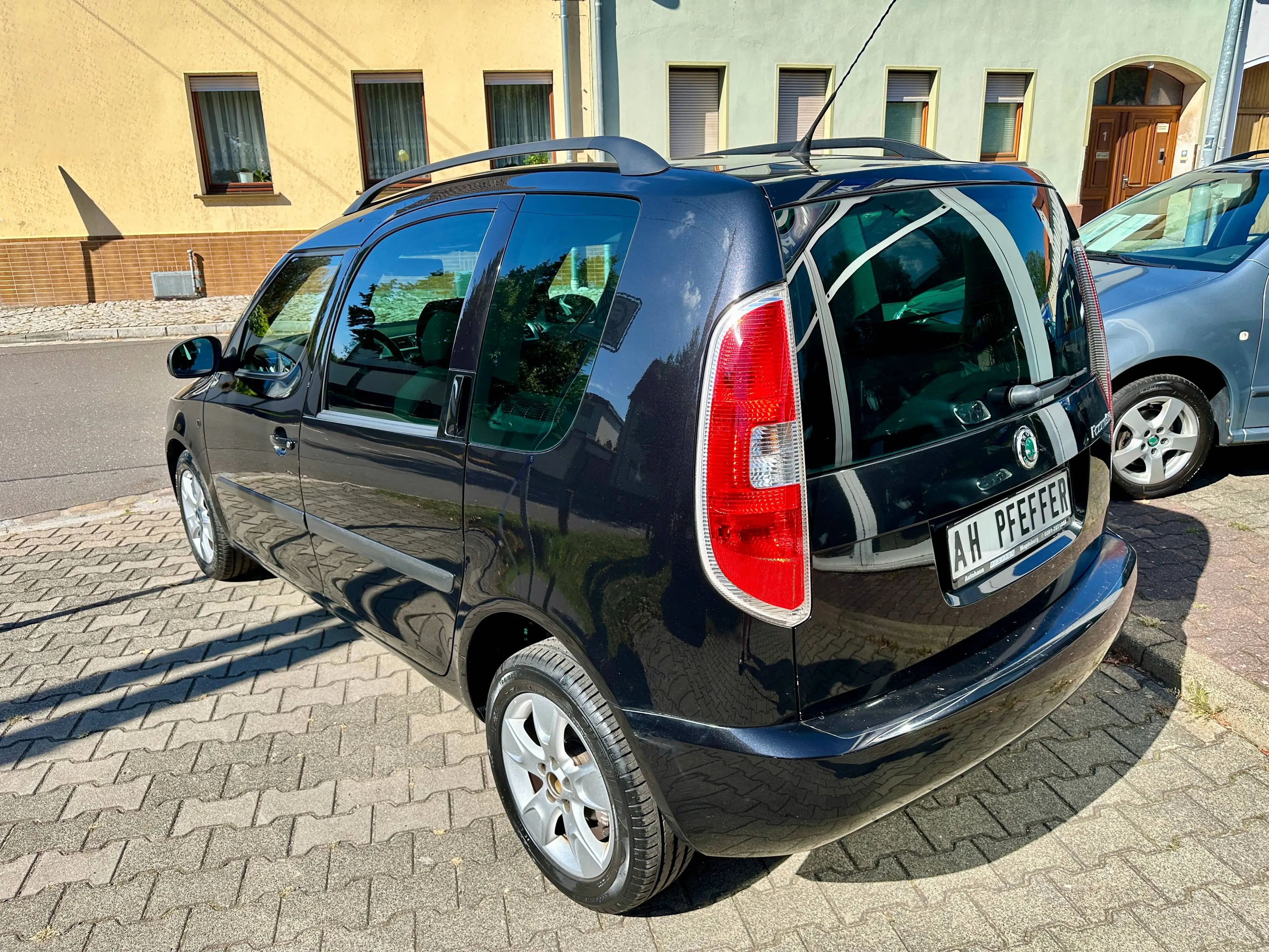 Skoda Roomster Comfort 1.4 16V *TÜV NEU*INSPEKTION NEU* — photo 3