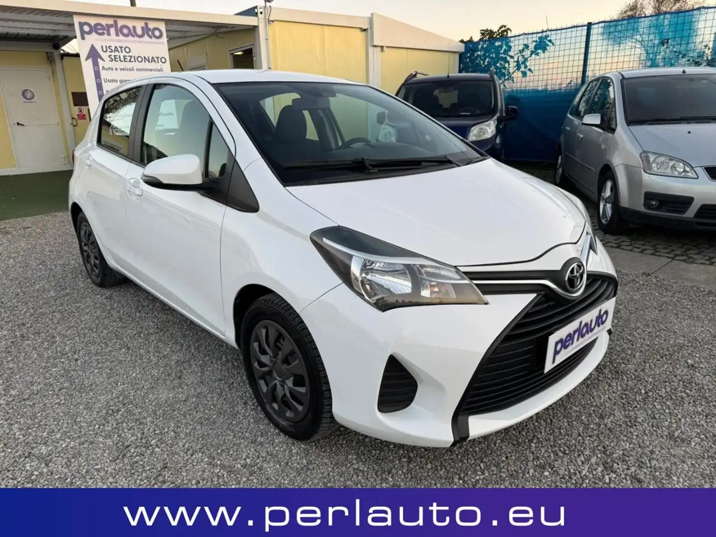 Toyota Yaris 1.4 D-4D 5 porte Bianco - 2