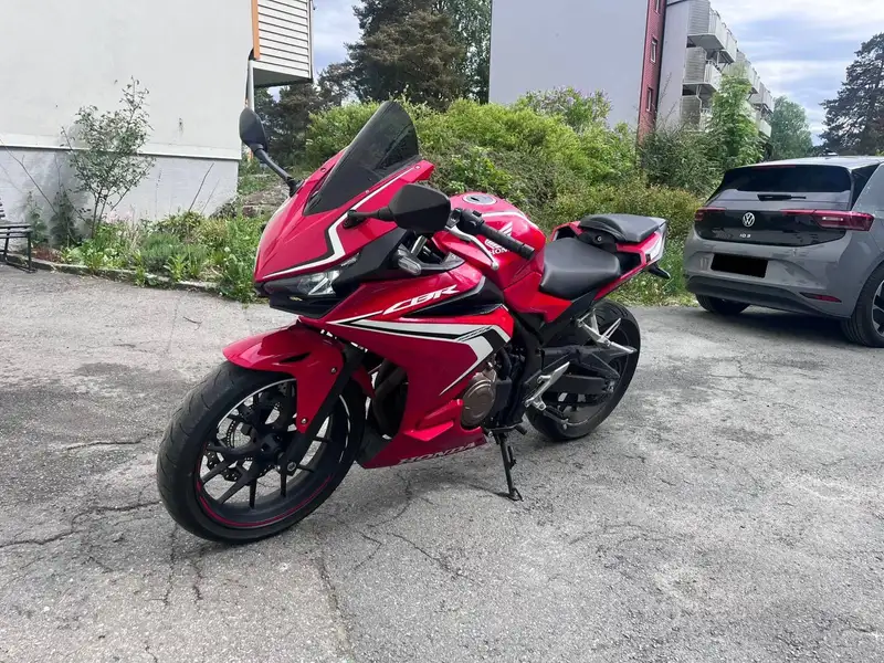 Honda CBR 500 R - foto 4
