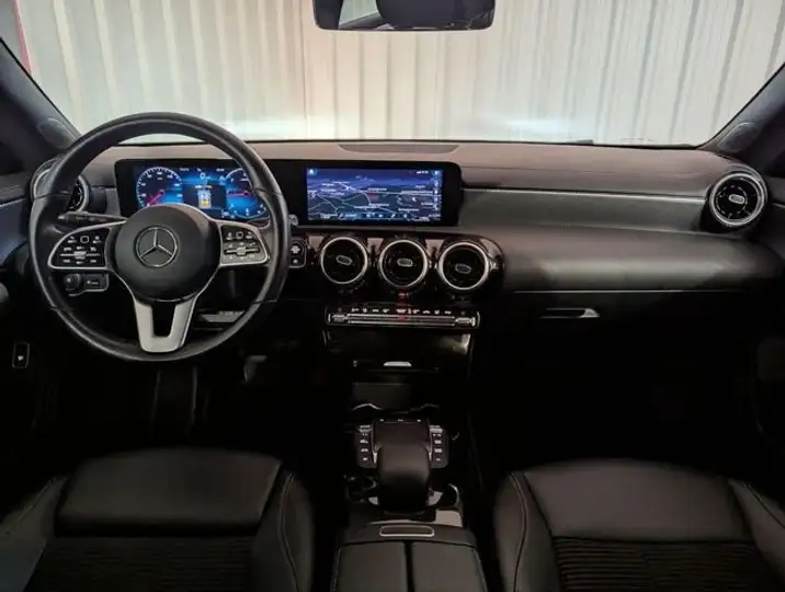 Mercedes-Benz CLA 220 d (X118) Shooting Brake 2021, foto 36