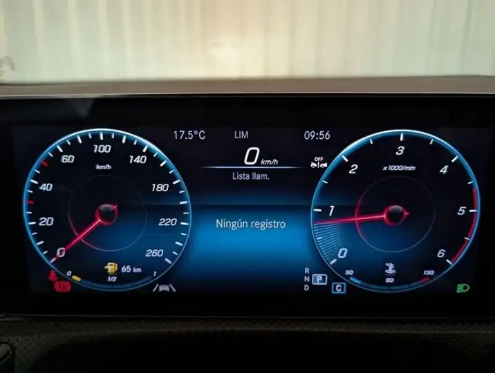 Mercedes-Benz CLA 220 d (X118) Shooting Brake 2021, foto 59