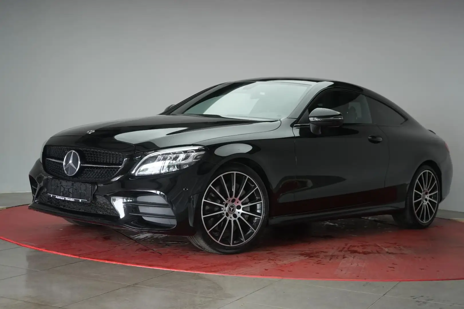 Mercedes-Benz C 300 Coupe 9G-Tronic AMG Line Plus Schwarz - 2