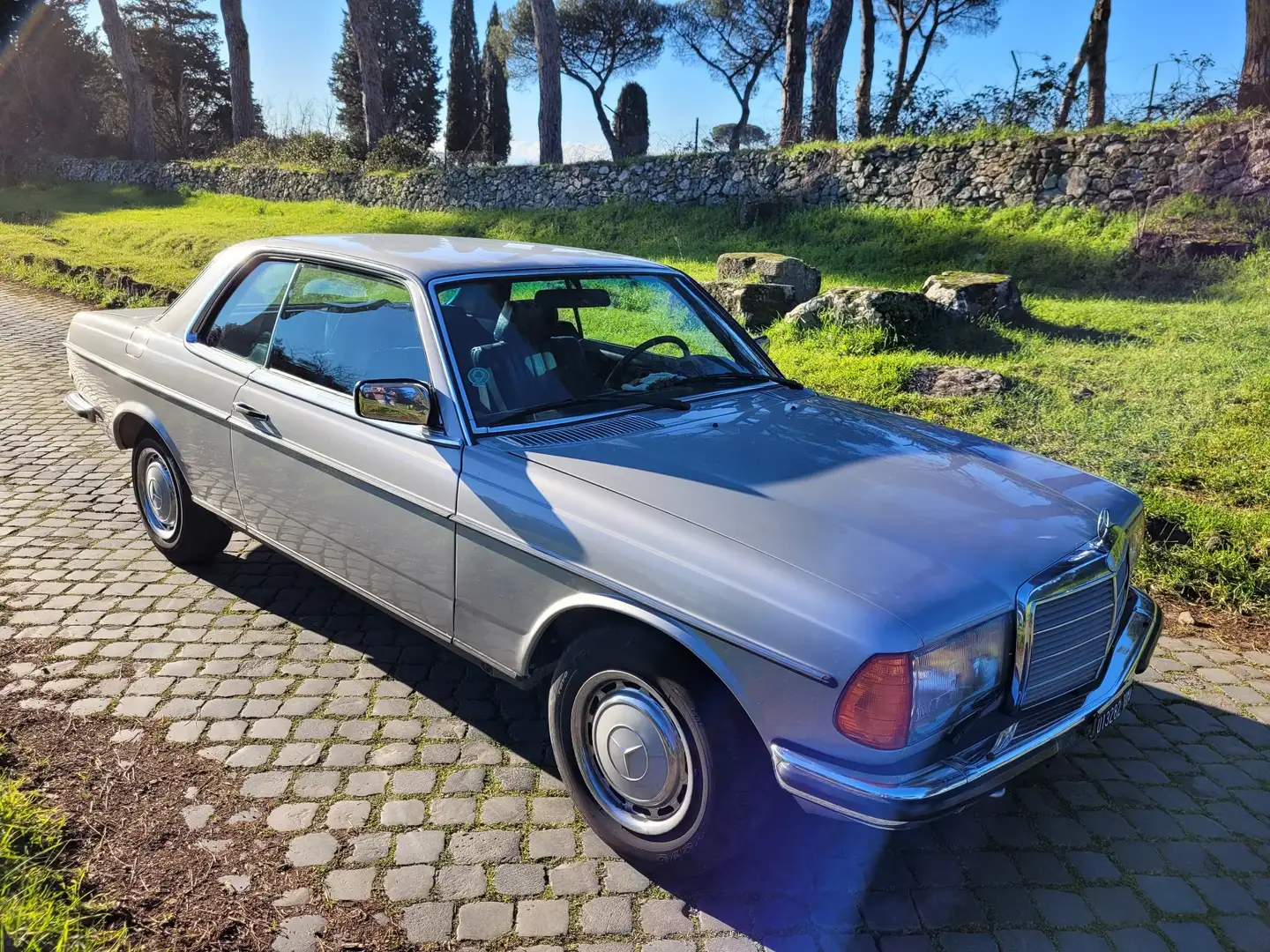 Mercedes-Benz CE 280 - 1
