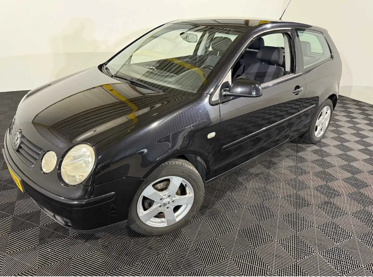 Volkswagen Polo highline Zwart - 1