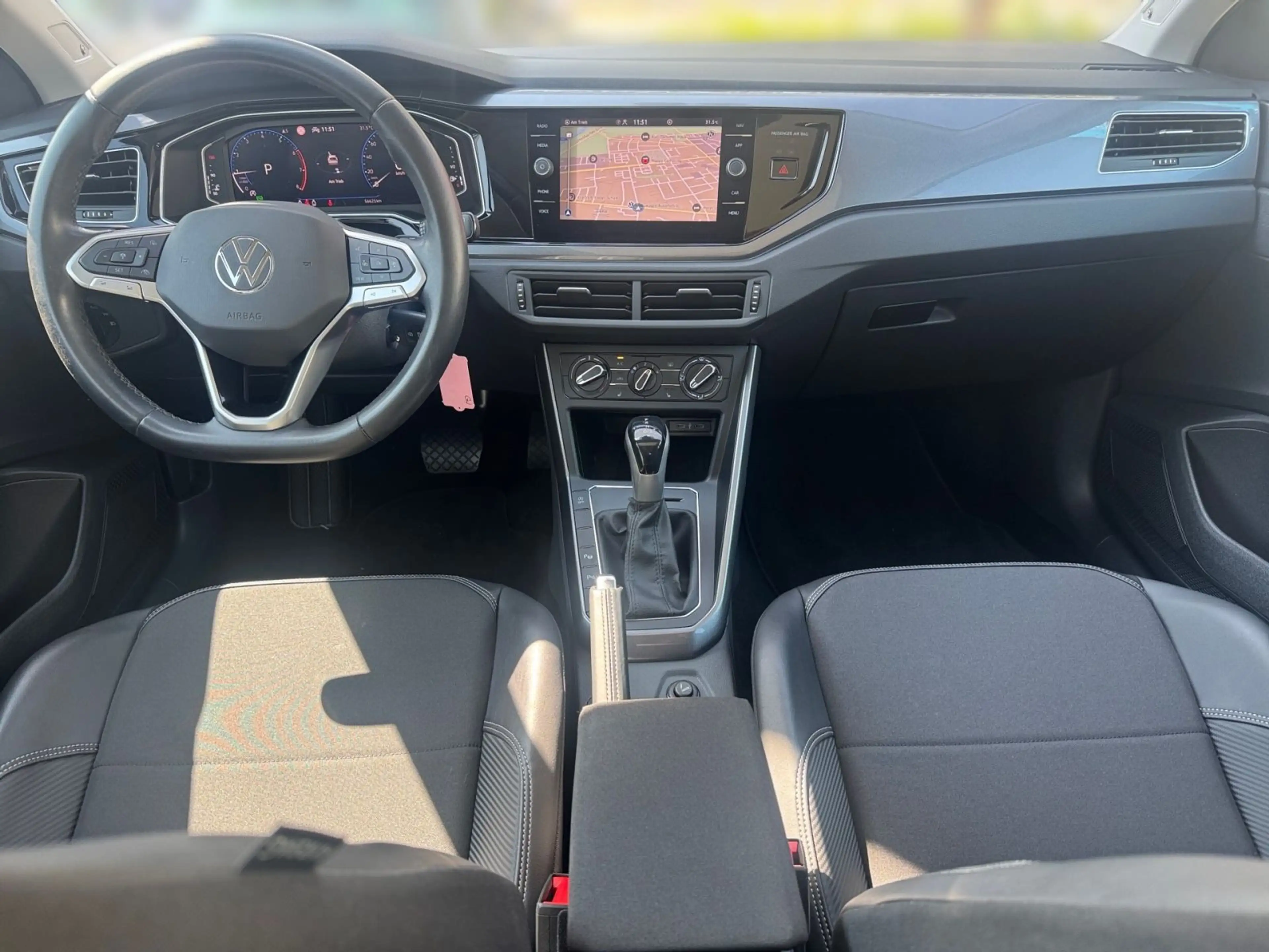 Volkswagen Taigo 1.0 TSI DSG Style Navi IQ.LIGHT - LED-Matr — photo 11