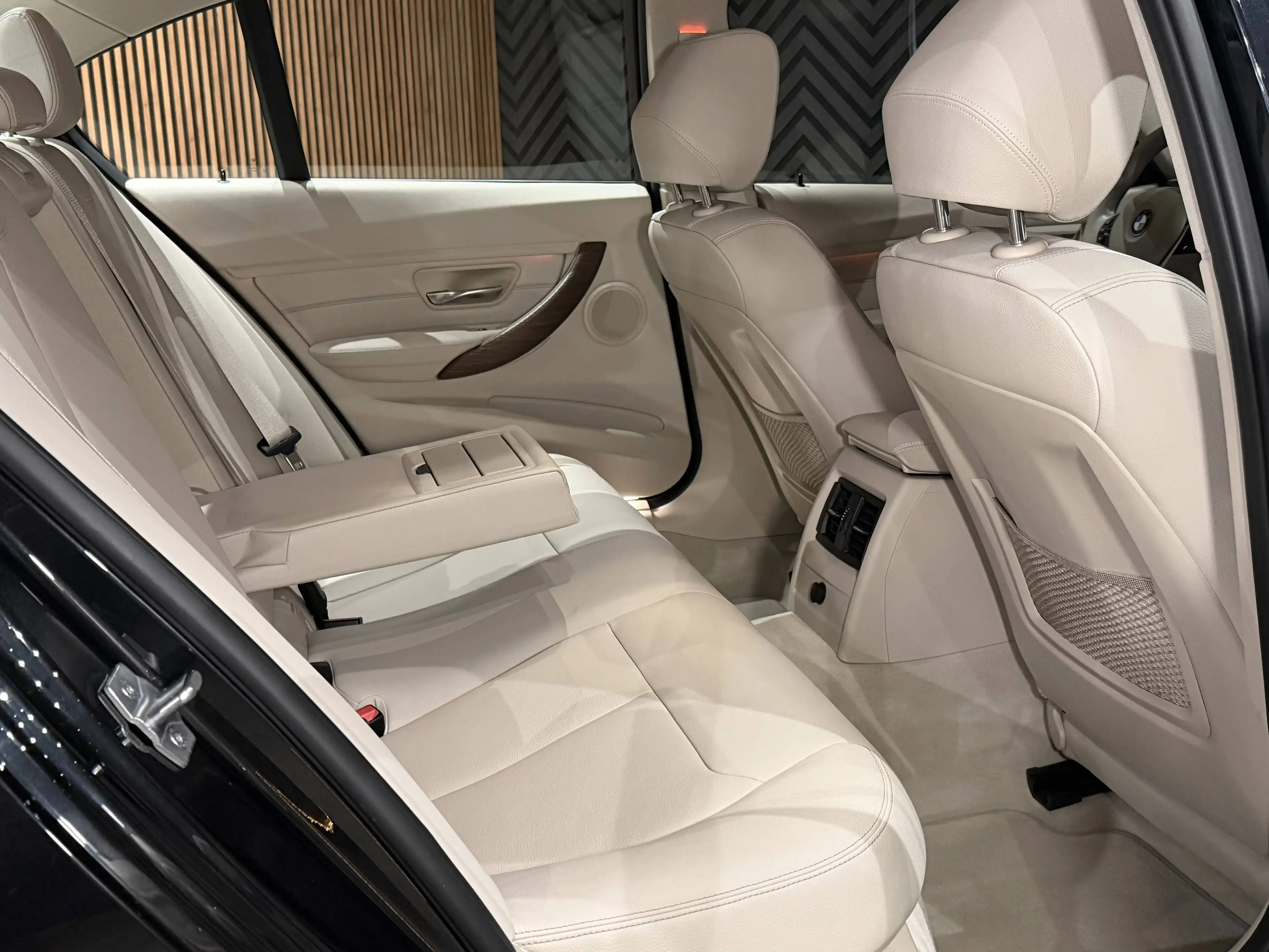 BMW 316 d ✅ ModernLine Xenon Leer Keyless Trekhaak Navi Zetelverw 1. eig — photo 9