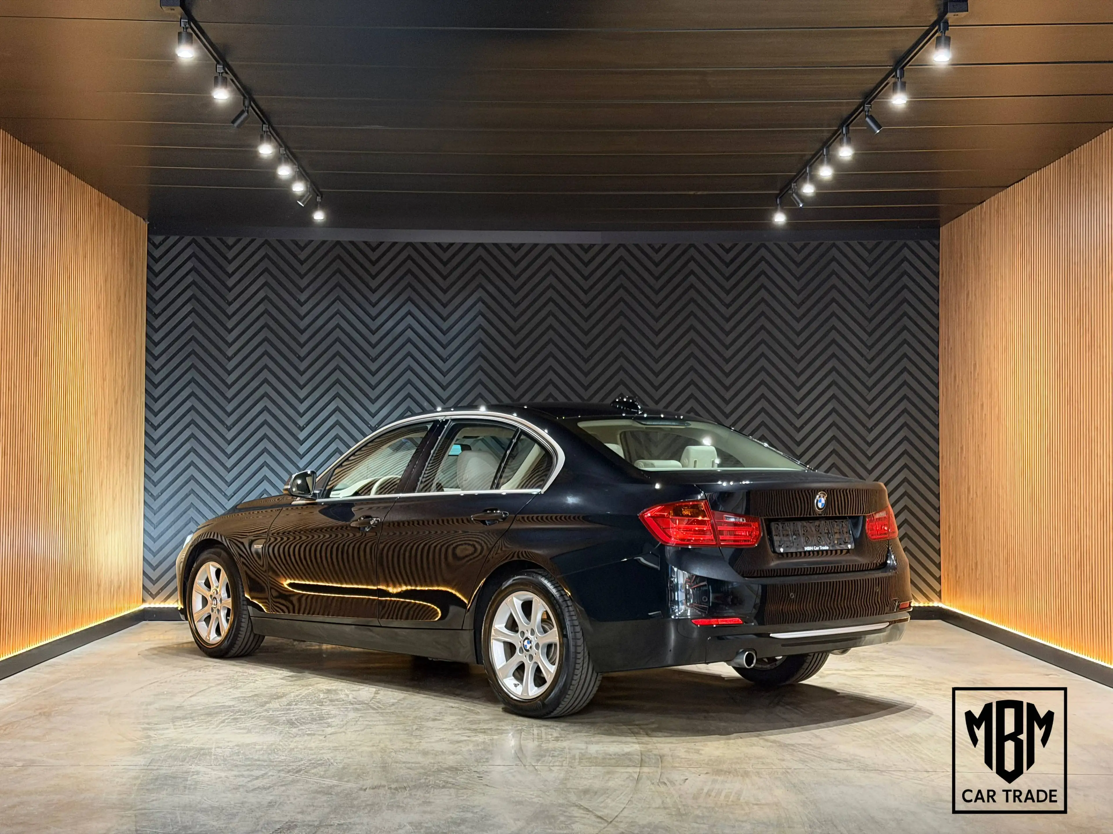 BMW 316 d ✅ ModernLine Xenon Leer Keyless Trekhaak Navi Zetelverw 1. eig — photo 2