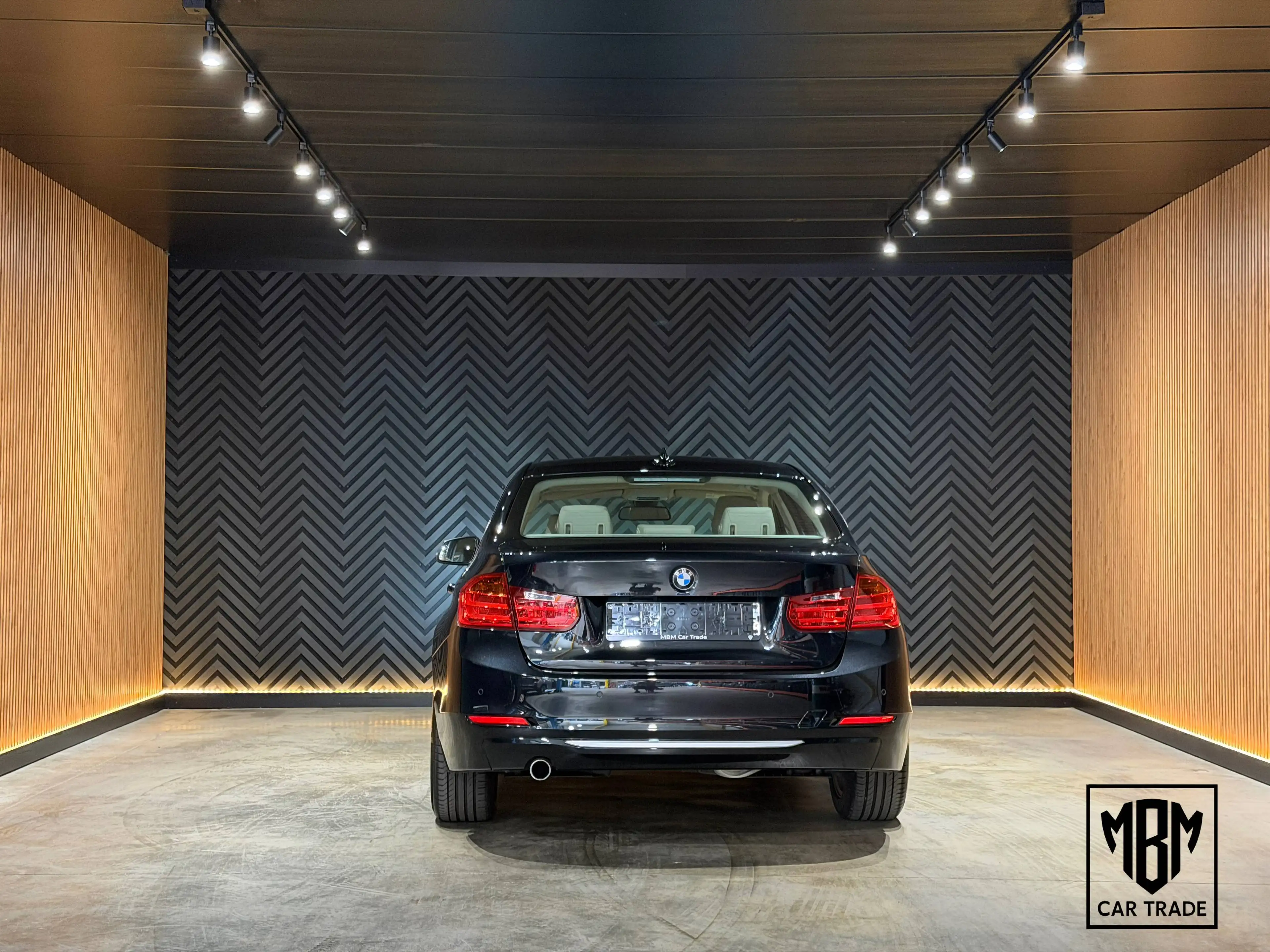 BMW 316 d ✅ ModernLine Xenon Leer Keyless Trekhaak Navi Zetelverw 1. eig — photo 3
