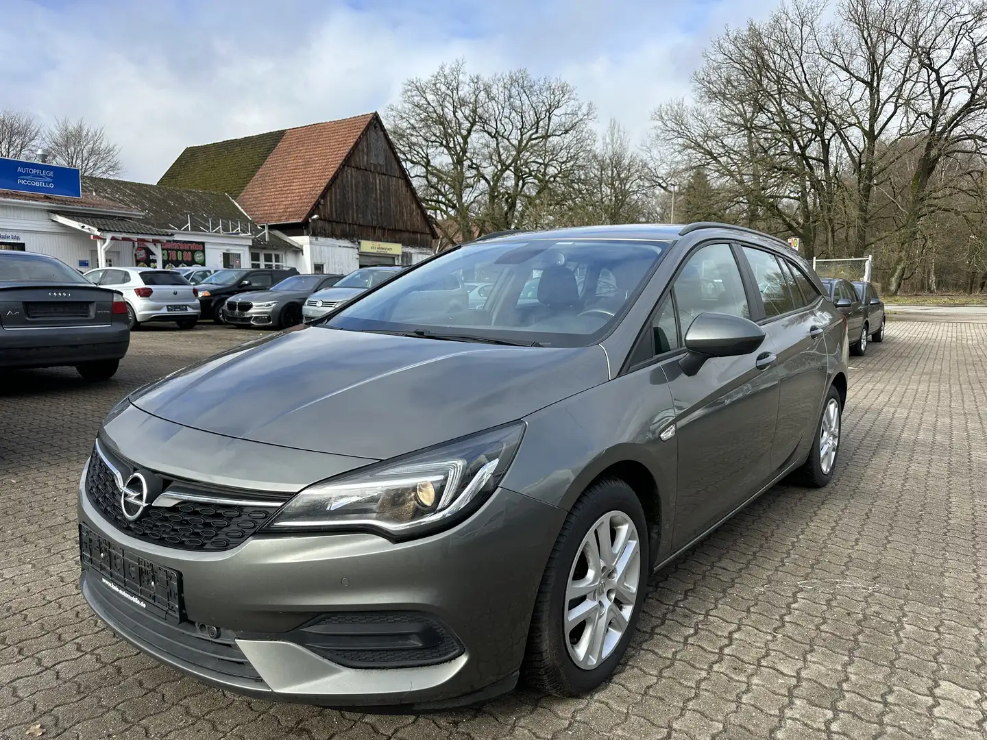 Opel Astra 1.5 D Sport Tourer Basis*Automatik*LED*NAVI Grau - 1