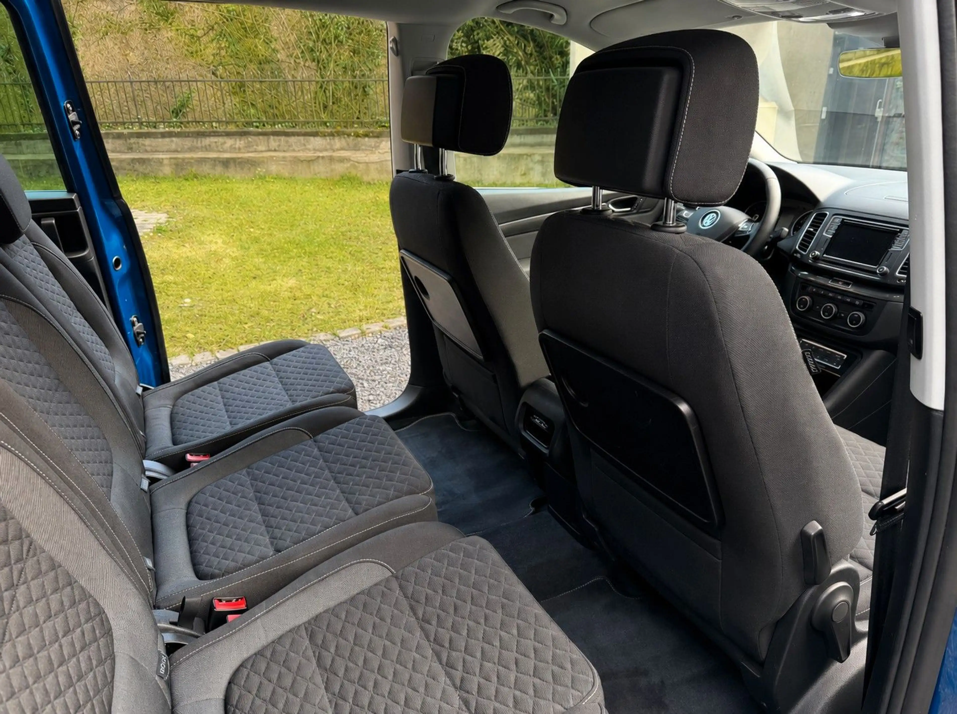 Volkswagen Sharan 2.0TDI Join 4Motion 7 Sitze AHK Xenon TÜV — photo 14
