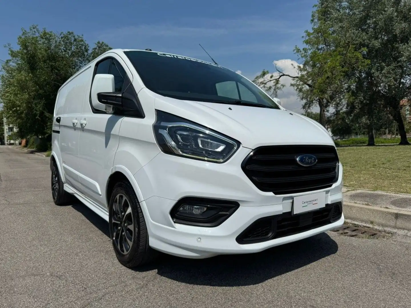 Ford Transit Custom 290 2.0 TDCi 170 PC Furgone Sport Bianco - 1