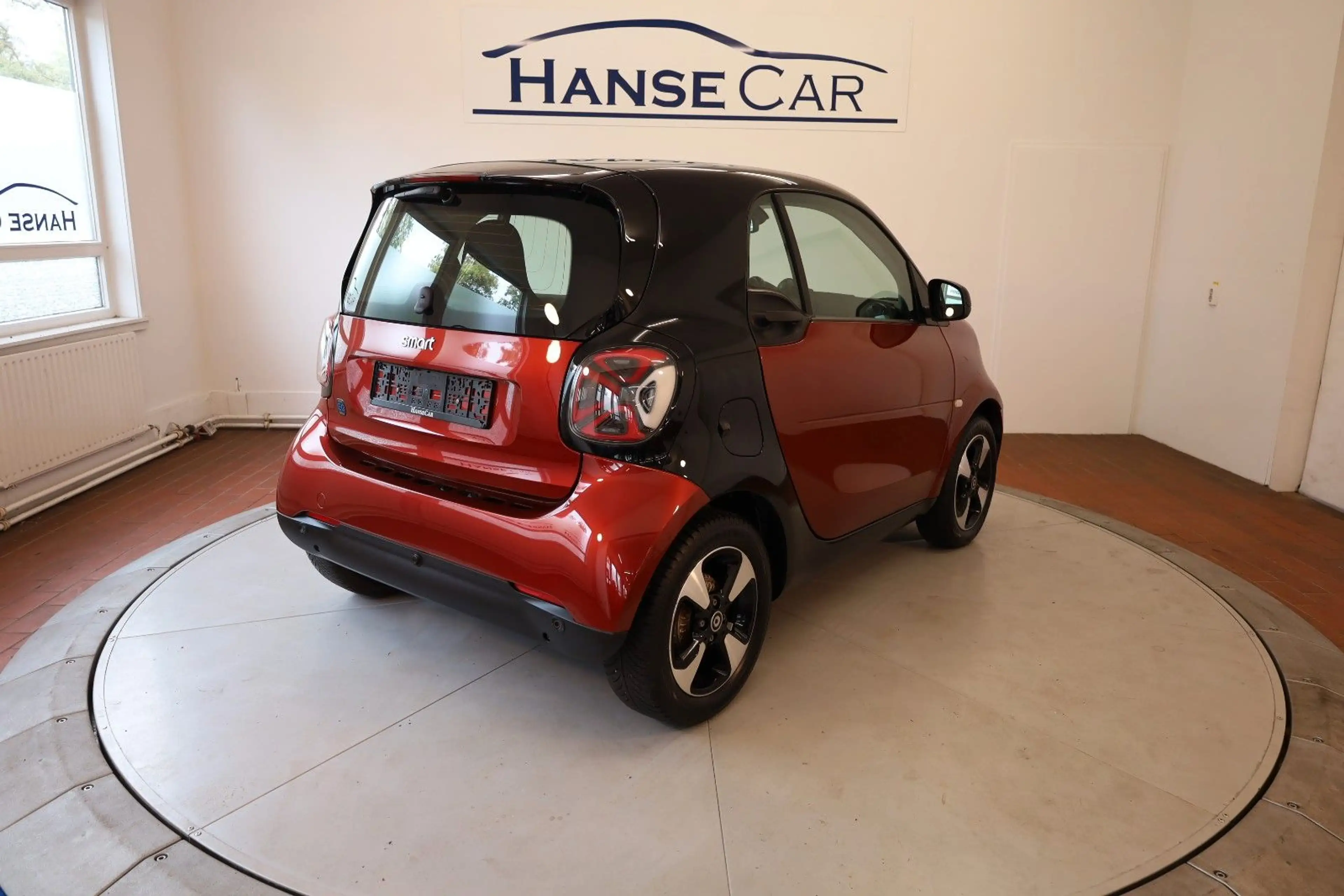 smart forTwo fortwo/ EQ 22 KW Lader/Pano/Navi/R.Kamera — photo 6