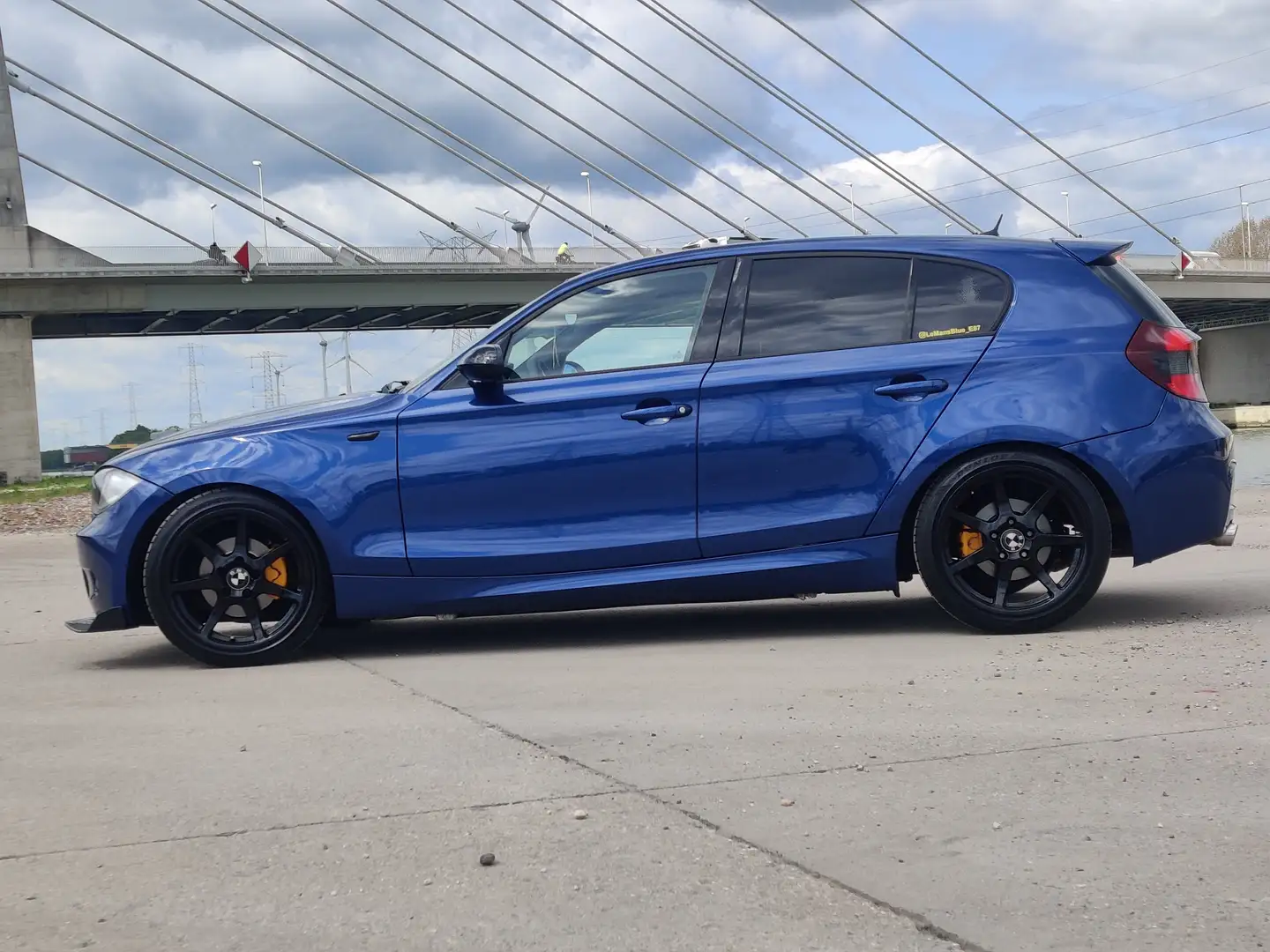 BMW 116 116i Blauw - 1