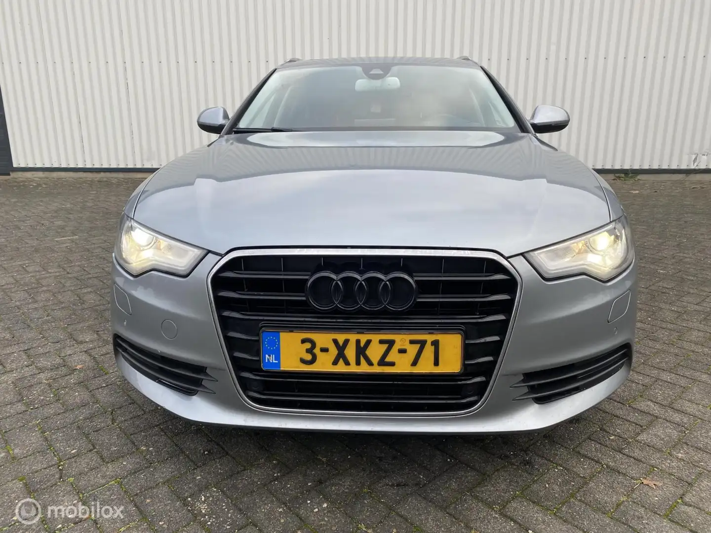 Audi A6 Avant 3.0 TDI Pro Line S Grijs - 2