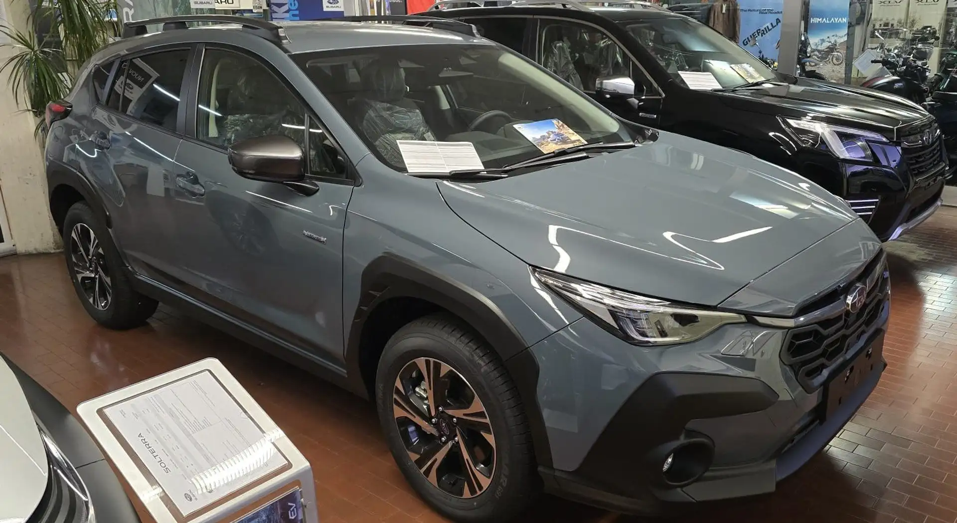 Subaru Crosstrek 2.0i e-boxer Style Сірий - 1