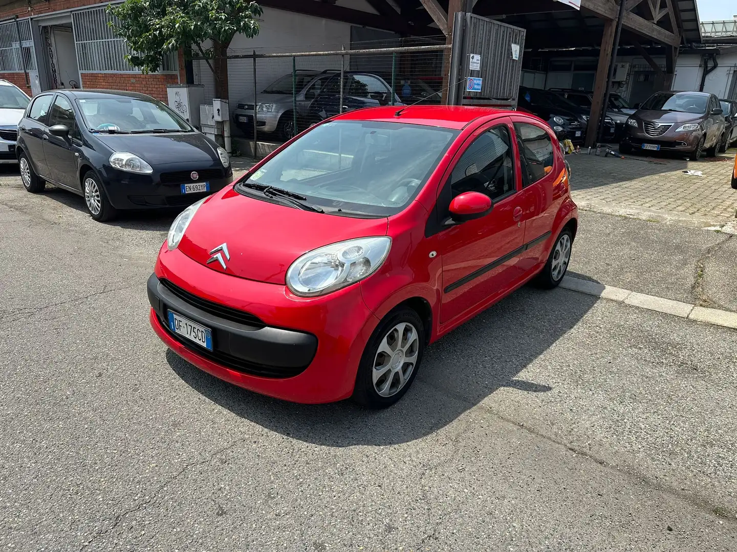 Citroen C1 C1 5p 1.0 Pinko Rojo - 1