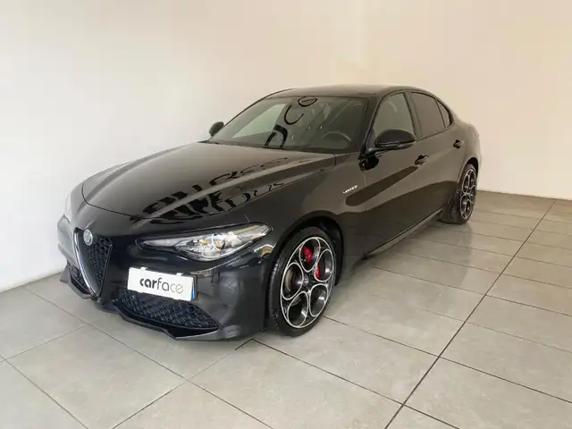 Alfa Romeo Giulia 2.2 Turbodiesel 210 CV AT8 AWD Q4 Veloce