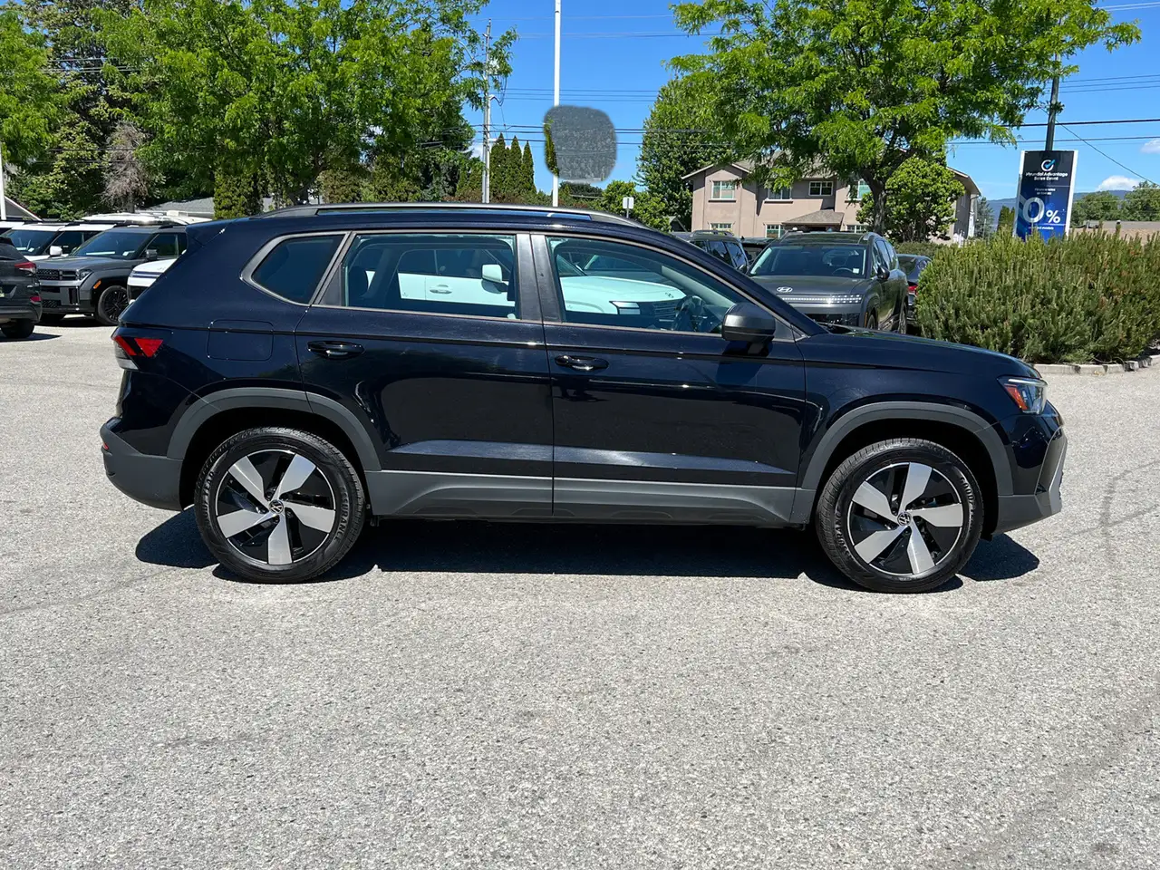 Volkswagen Taos снимка Volkswagen Taos