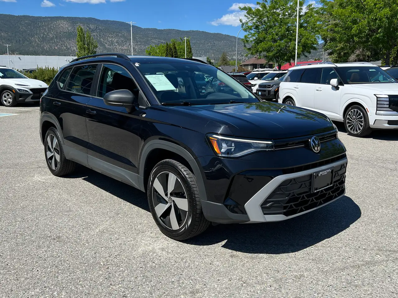 Volkswagen Taos снимка Volkswagen Taos