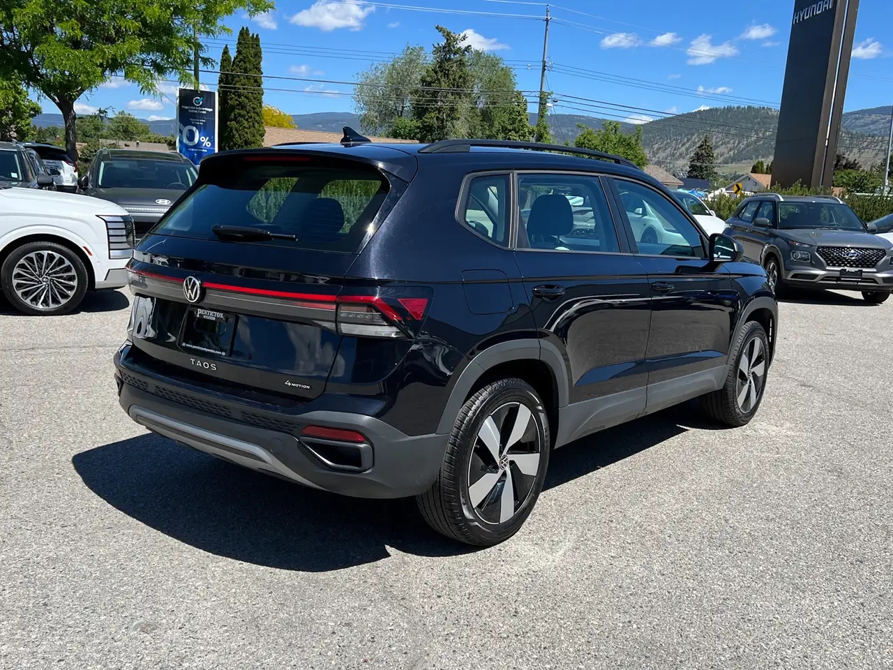 Volkswagen Taos снимка Volkswagen Taos