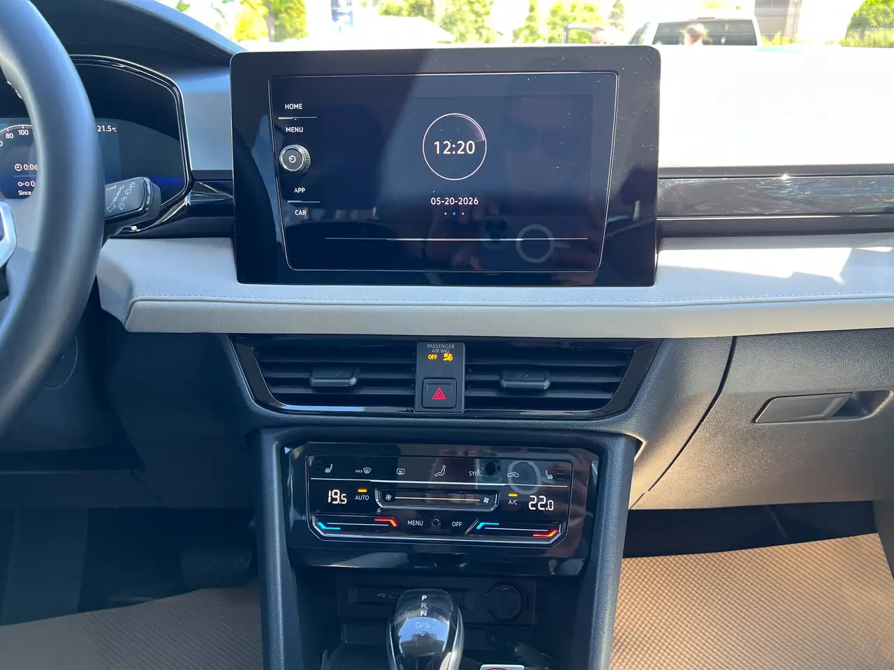 Volkswagen Taos снимка Volkswagen Taos
