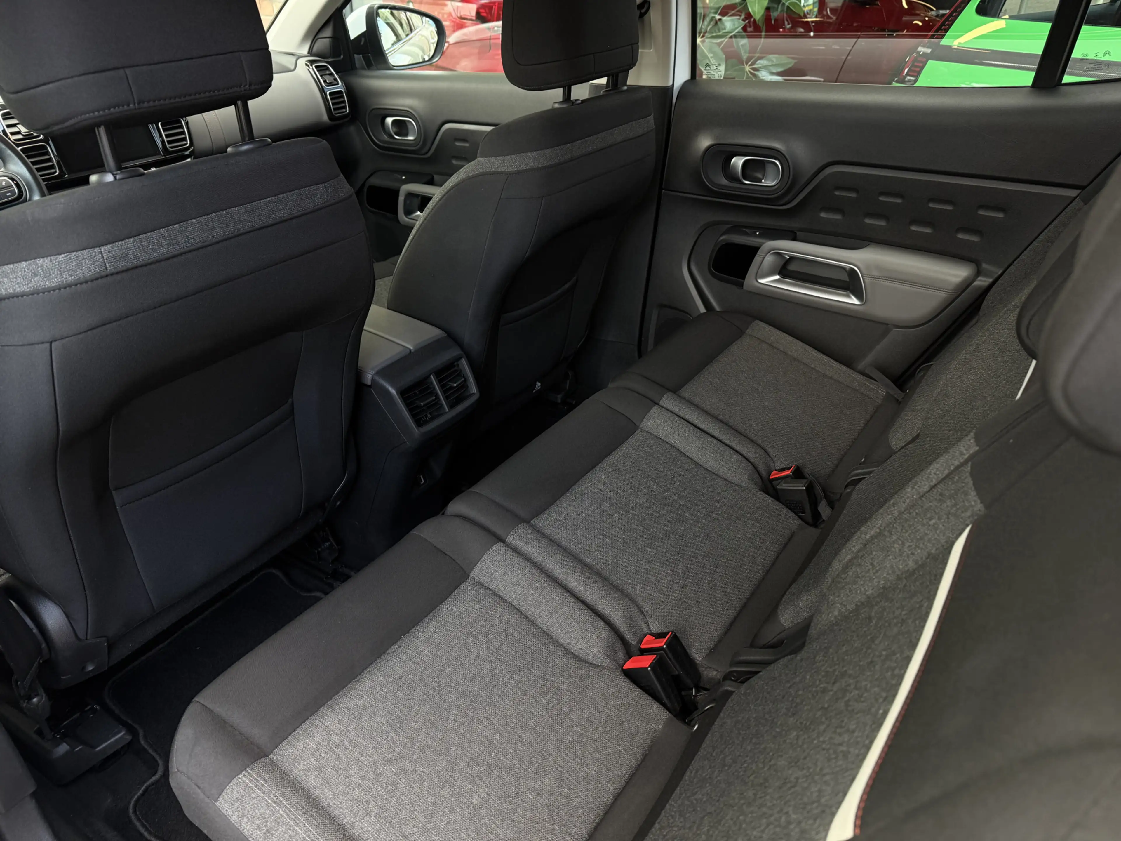 Citroen C5 Aircross 1.2 PureTech Business | afneembare trekhaak | appl — photo 13