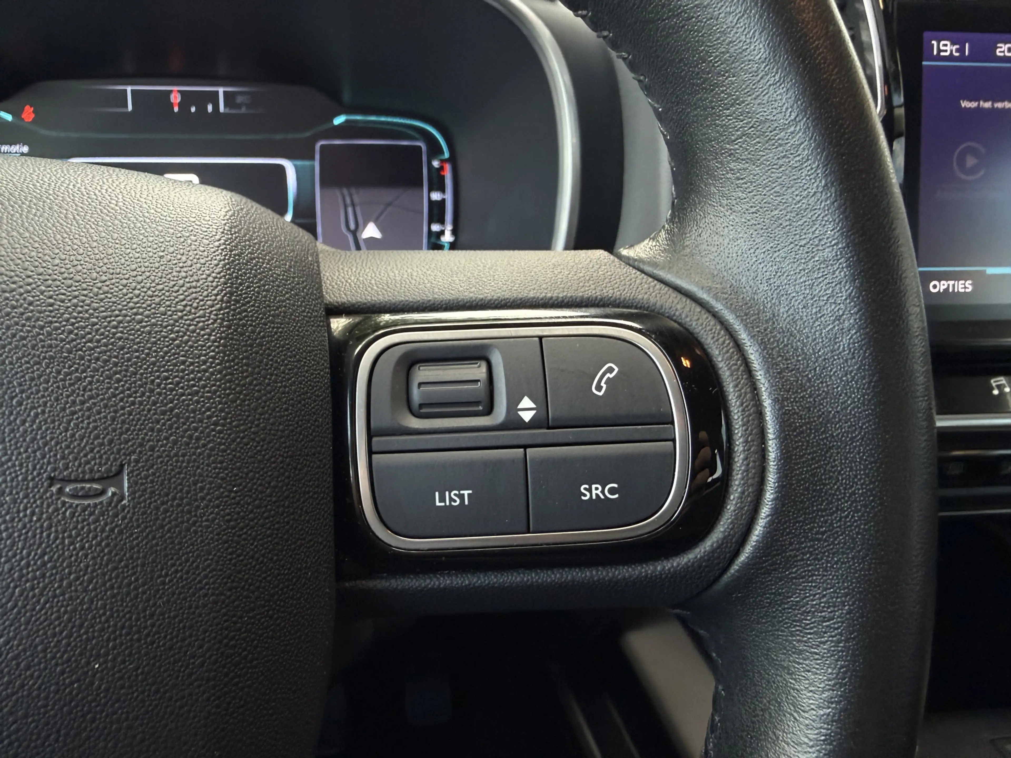Citroen C5 Aircross 1.2 PureTech Business | afneembare trekhaak | appl — photo 17