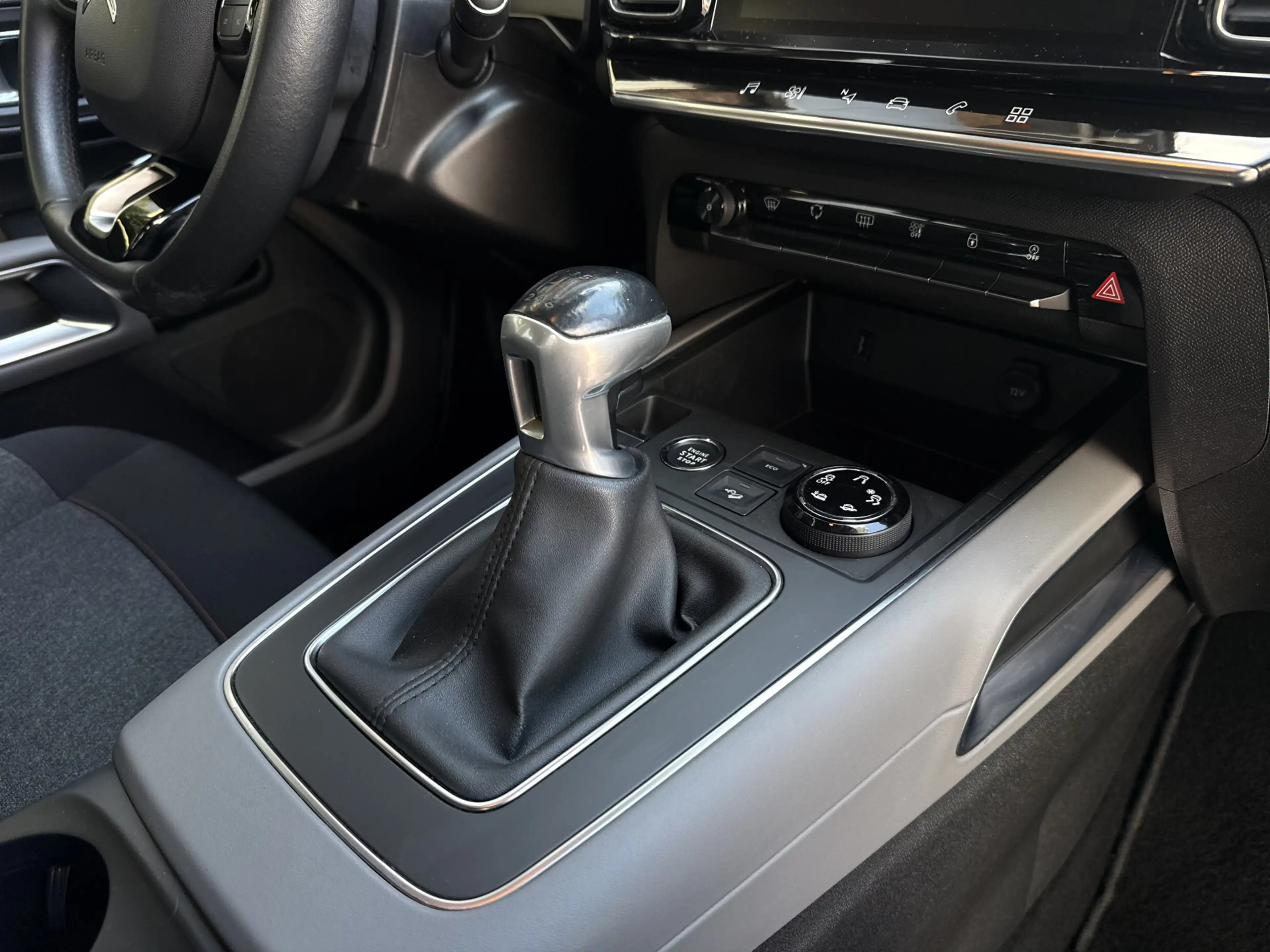 Citroen C5 Aircross 1.2 PureTech Business | afneembare trekhaak | appl — photo 29