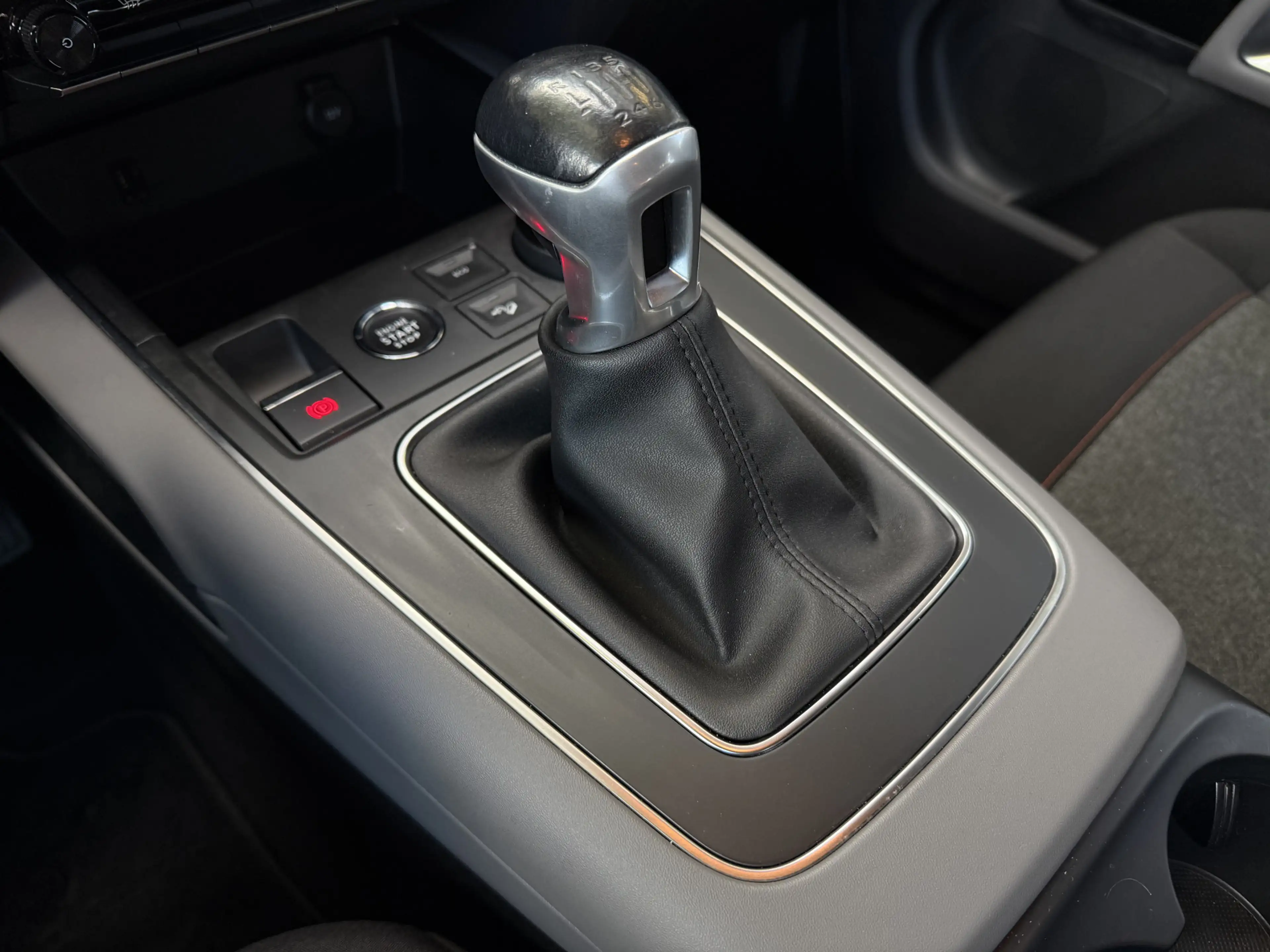 Citroen C5 Aircross 1.2 PureTech Business | afneembare trekhaak | appl — photo 31