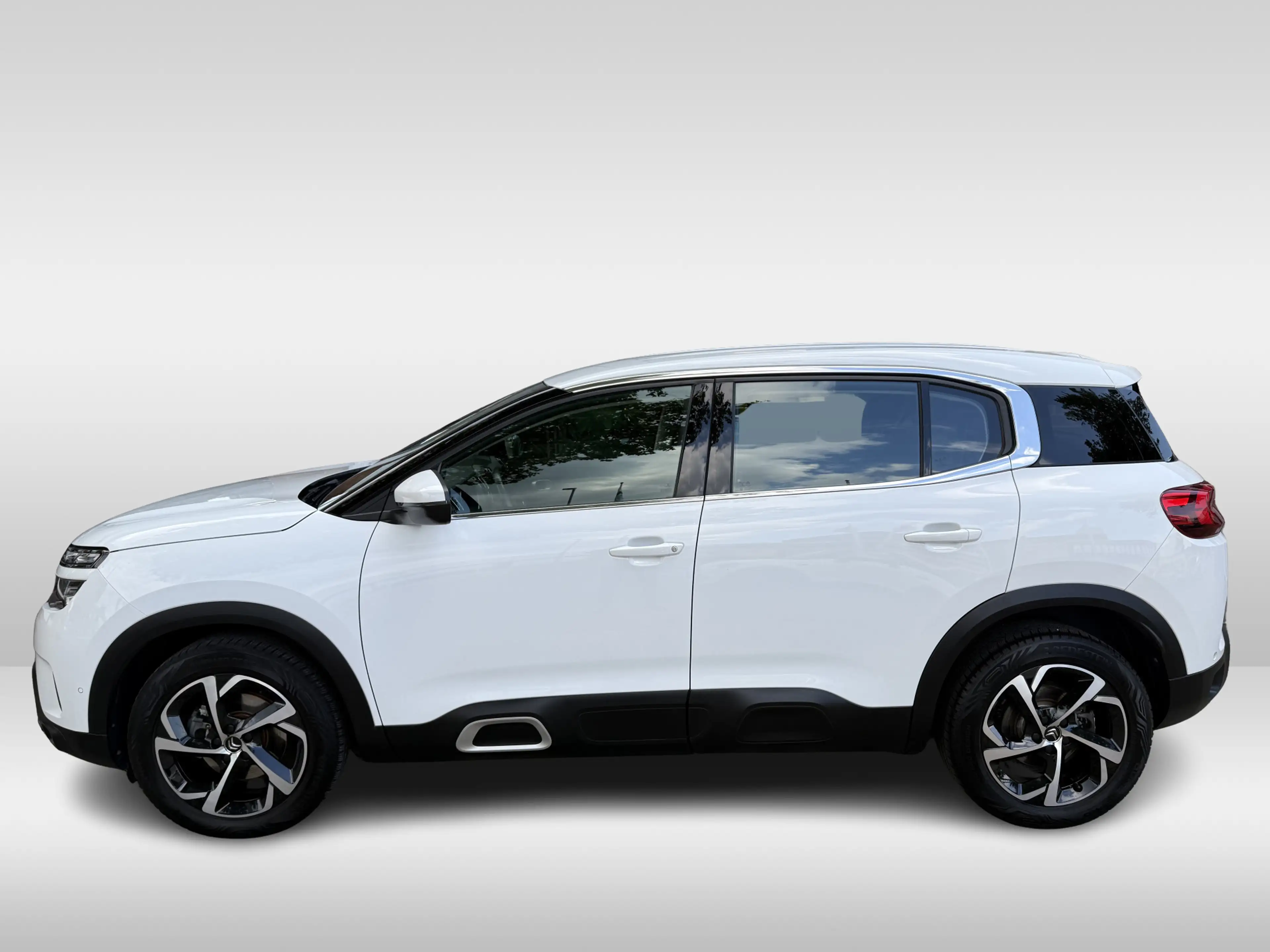 Citroen C5 Aircross 1.2 PureTech Business | afneembare trekhaak | appl — photo 2