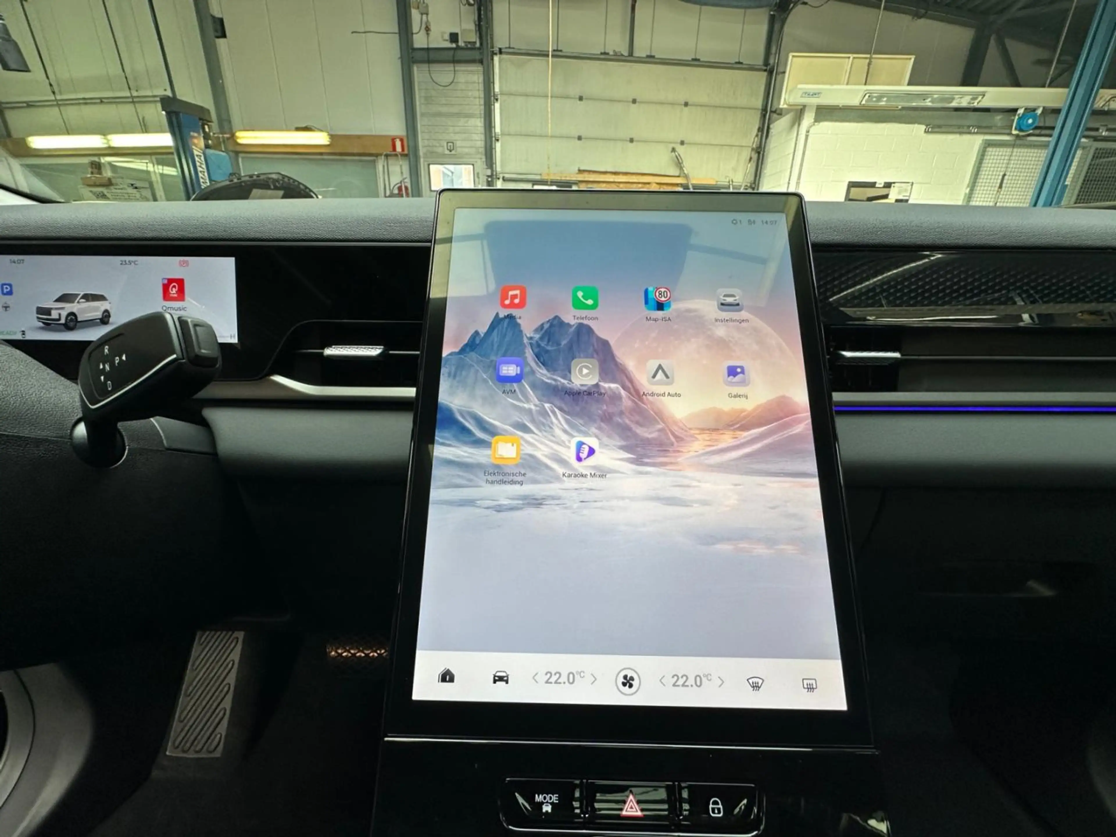 Jaecoo J5 MHEV Exclusive — photo 13