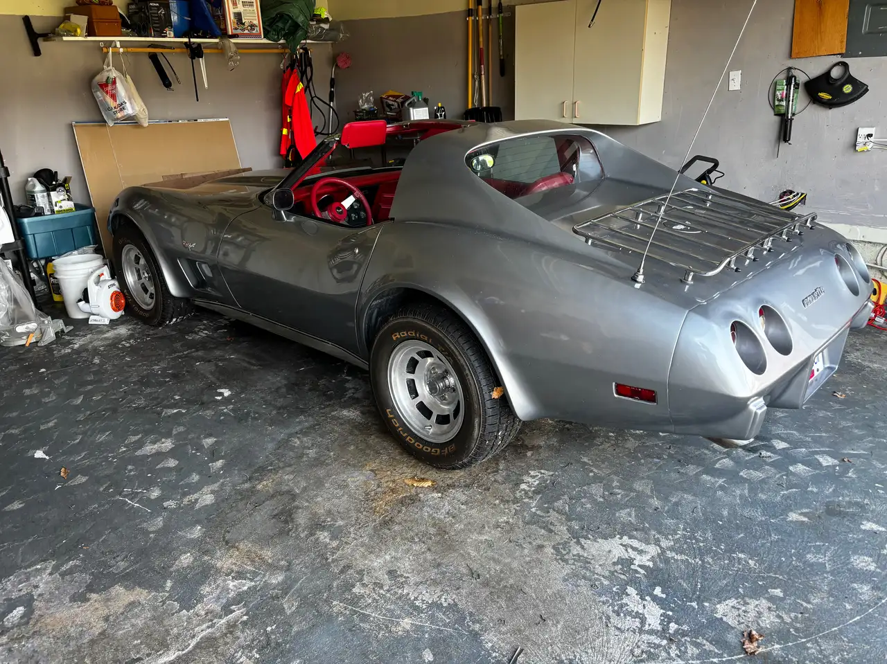 Chevrolet Corvette снимка Chevrolet Corvette