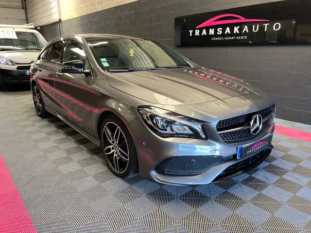 Mercedes-Benz CLA 220 CLASSE 220d 2.1 cdi 170 CV 7G-DCT Fascination AMG - Camera de recul ges en cuir alcantara electriques memoire