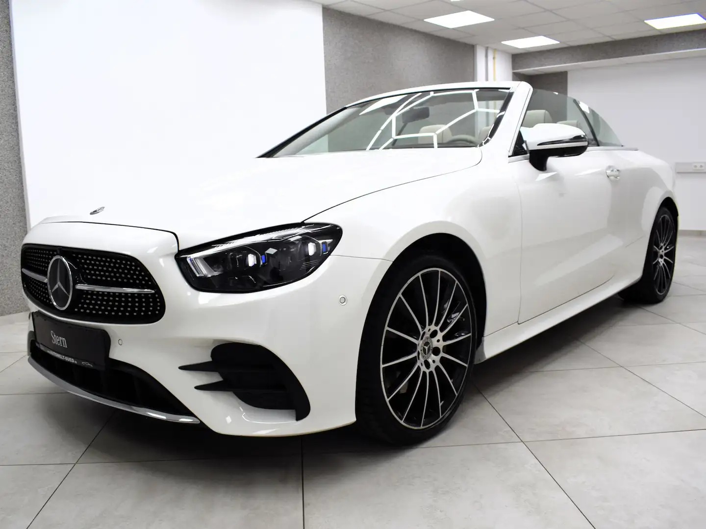 Mercedes-Benz E 220 d 4M Cabrio AMG Sport Designo DTR BEAM 360° AugR M Weiß - 2