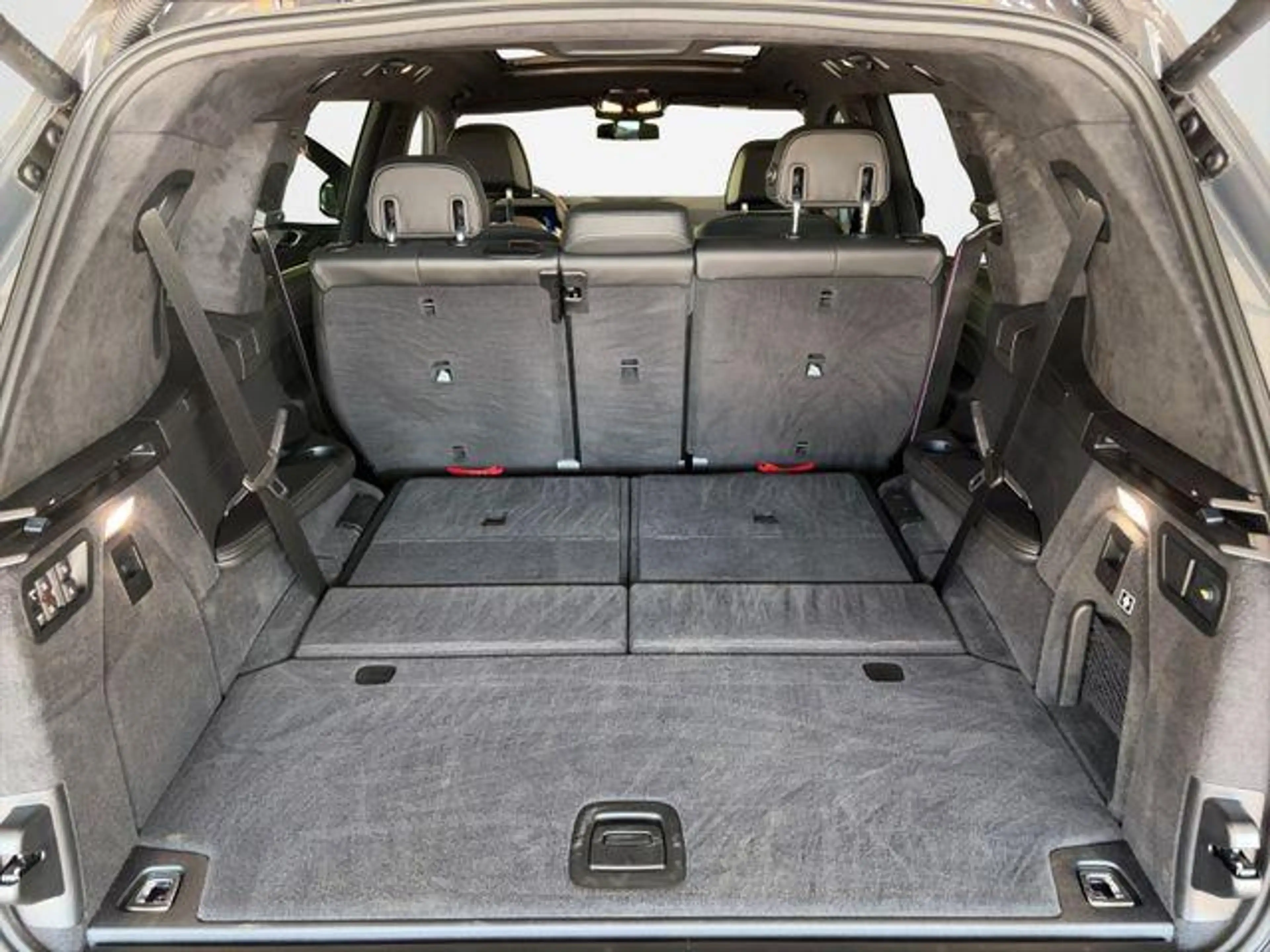 BMW X7 xDrive 40d M SPORT PRO /AHK/H&K/PANO/7-SI 259 k... — photo 12