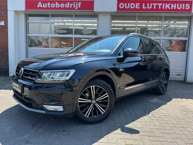 Volkswagen Tiguan 1.4TSI 150PK Highline Full-Led Camera ACC Navi Tre