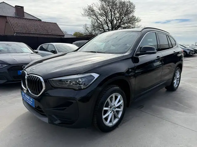 BMW X1 view 9