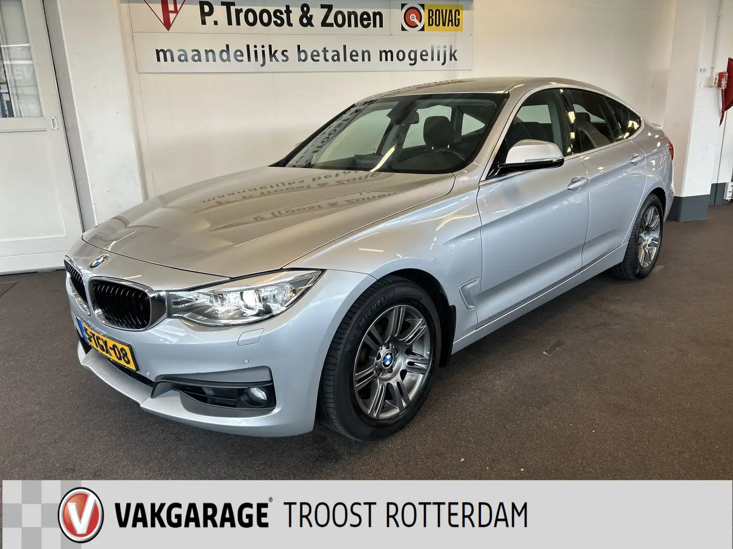 BMW 320 3-serie Gran Turismo 320i Executive | Automaat | H Gris - 1