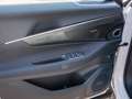 Lynk & Co 08 Plug-In Hybrid More Massage HK 21" Weiß - thumbnail 17