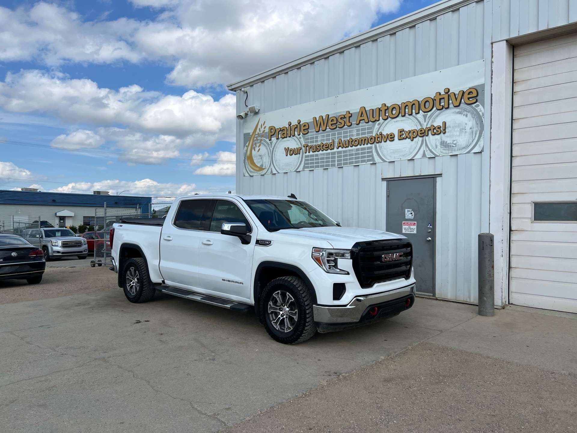 2019 GMC Sierra 1500 SLE Crew Cab 5.3L V8 | Command Start | Reverse Cam — снимка 1