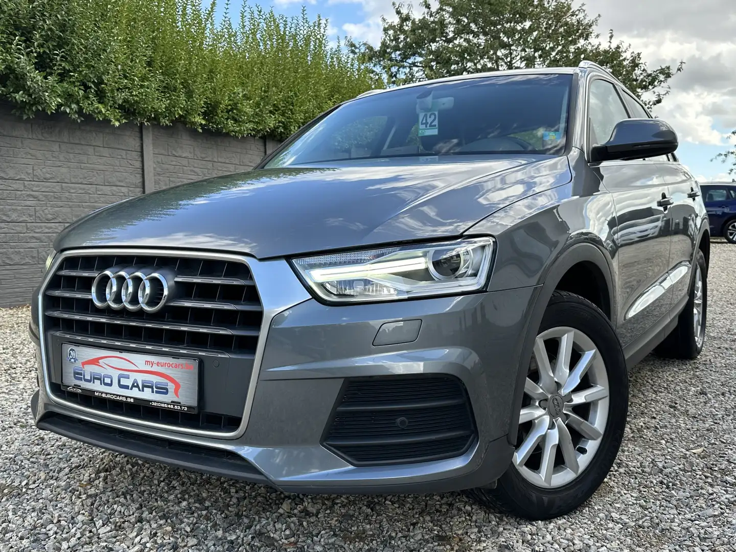 Audi Q3 1.4 TFSI c.o.d Design XENON/LED/CUIR/SENSOR/GPS Grau - 1