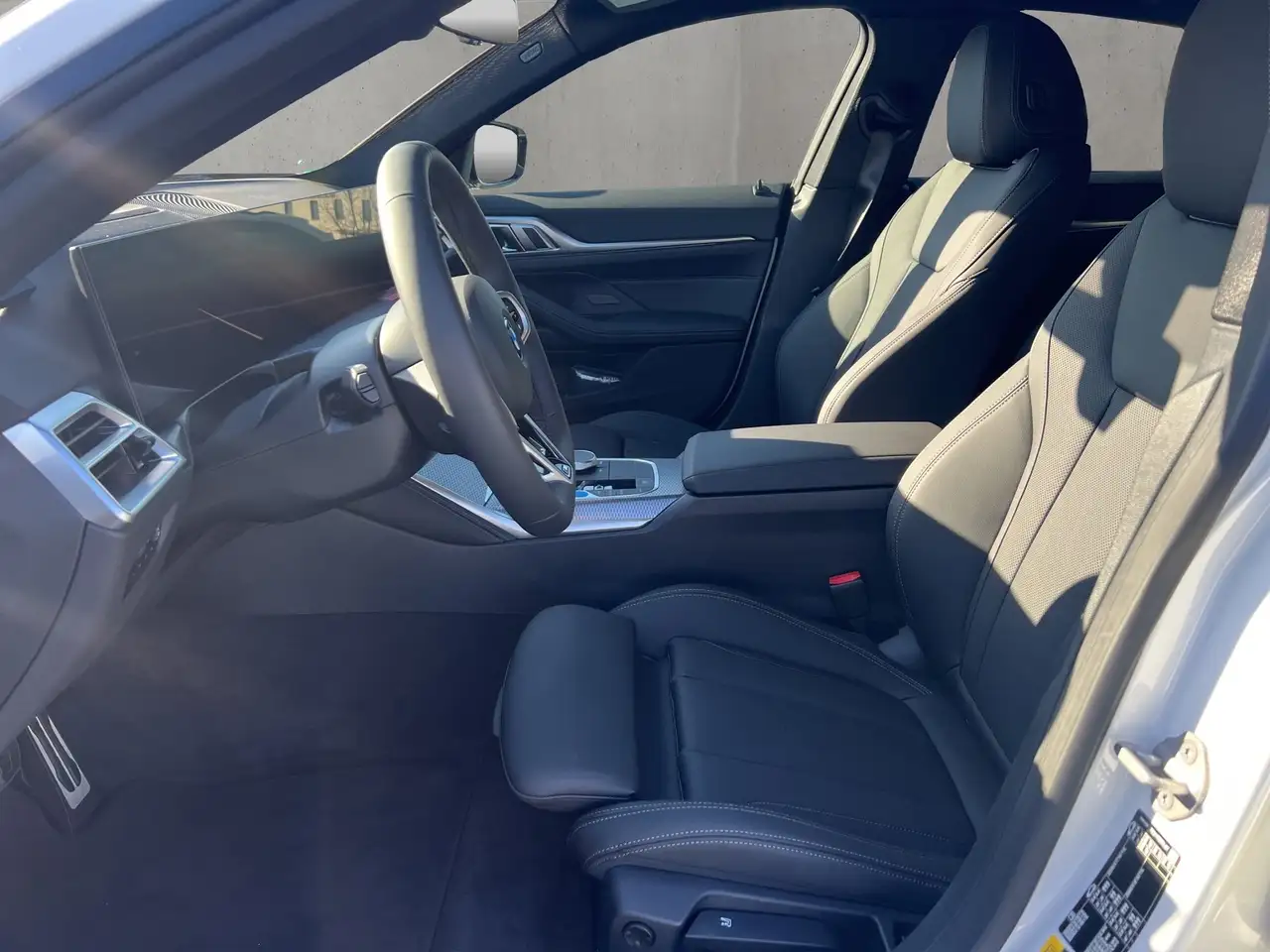 BMW i4 eDrive35 GRAN COUPÈ M SPORT HUD 360° KAMERA KOMFOR 8