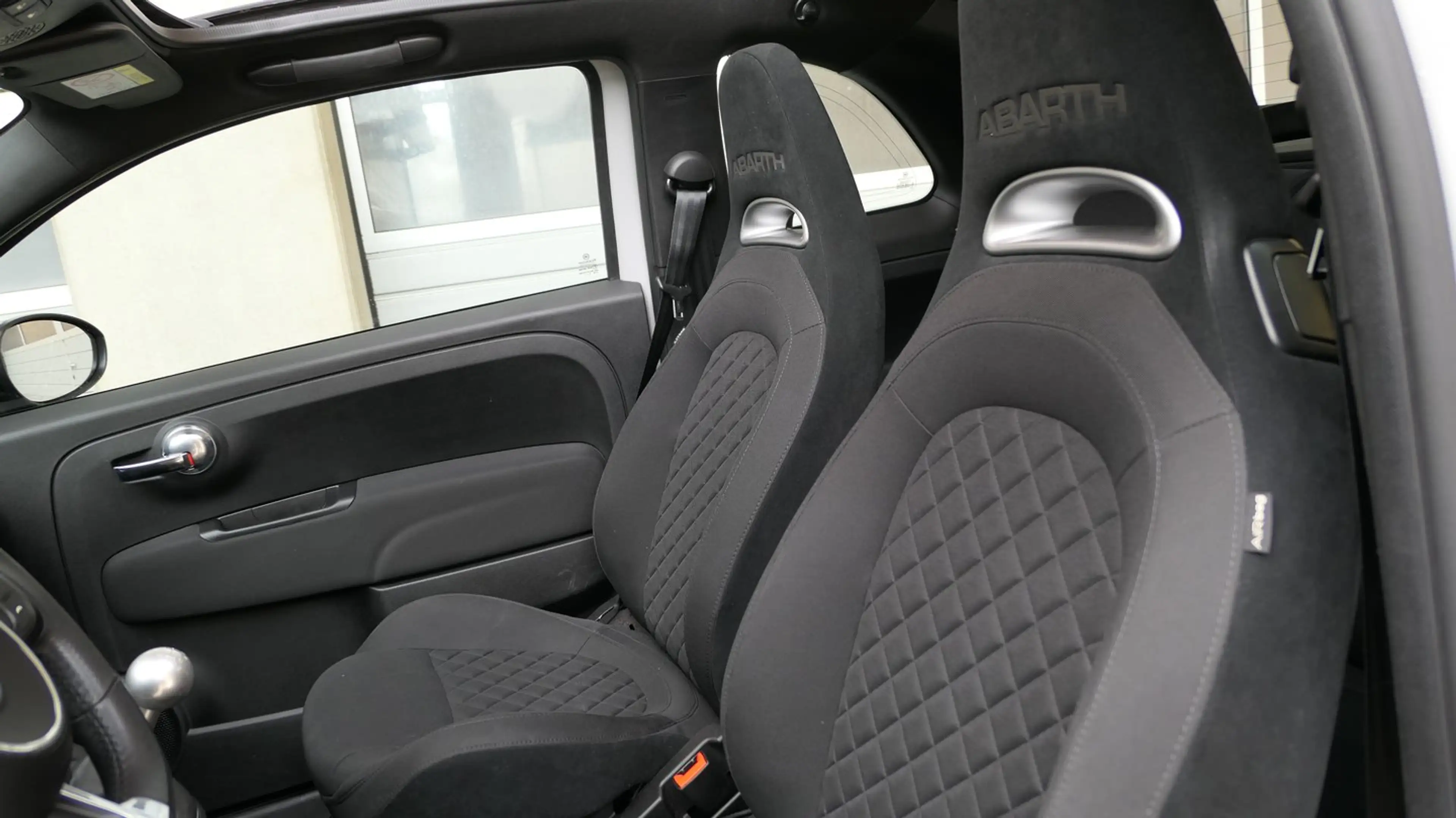 Abarth 595 Abarth 595C — photo 12
