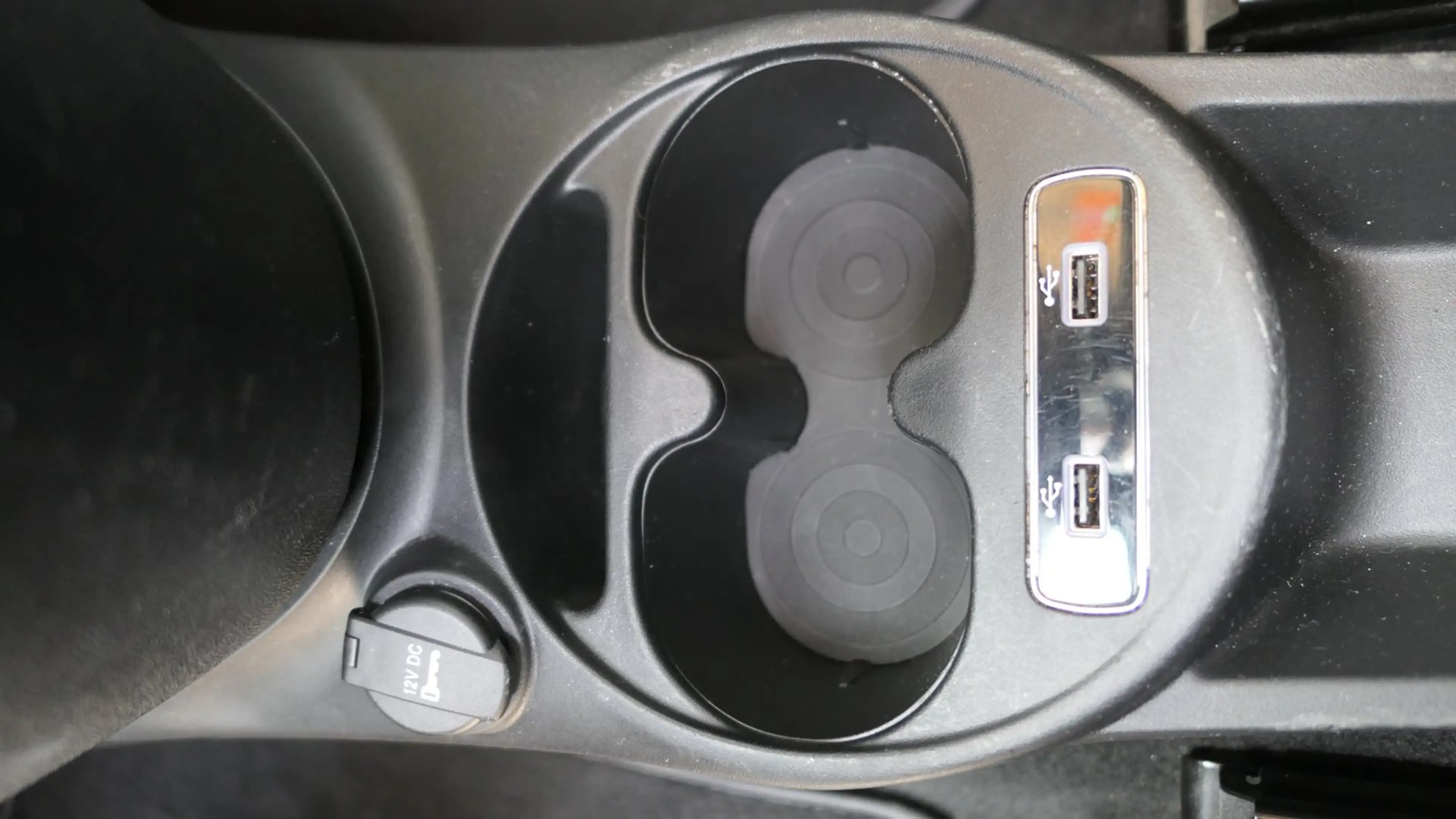 Abarth 595 Abarth 595C — photo 11