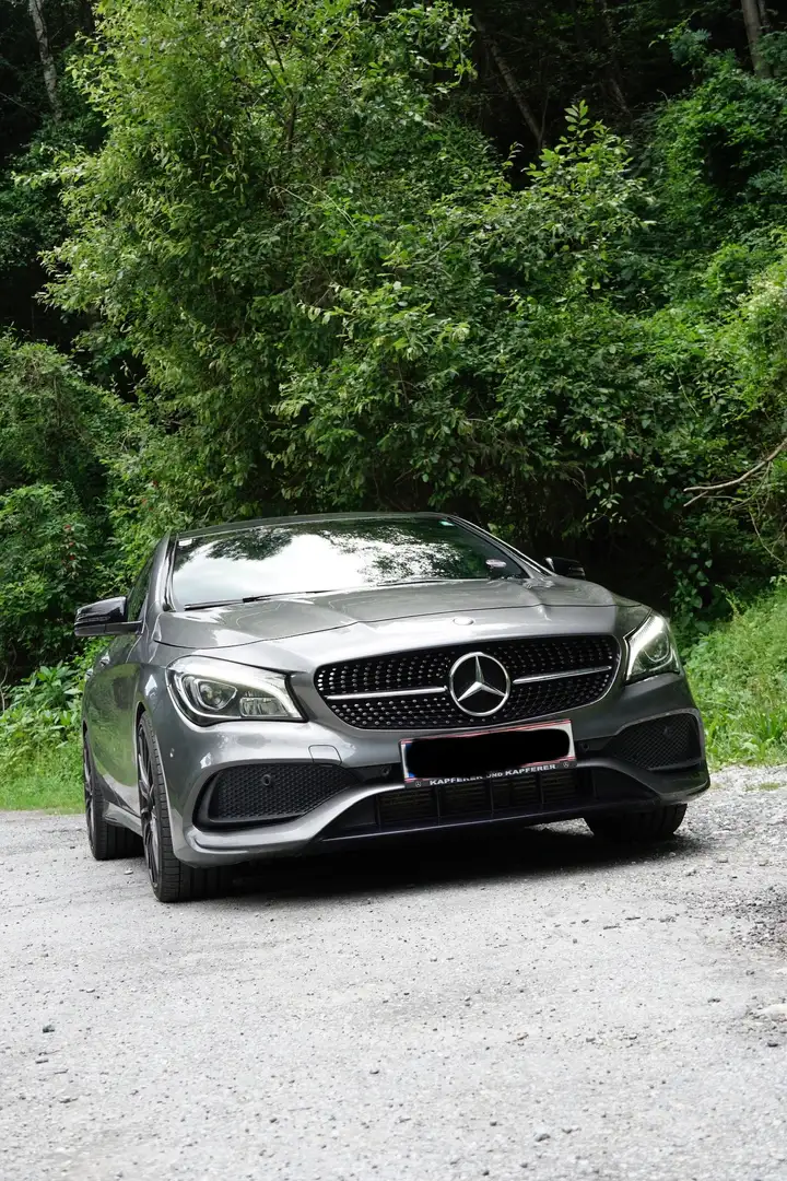 Mercedes-Benz CLA 220 d Shooting Brake Aut. 4 matic - 2